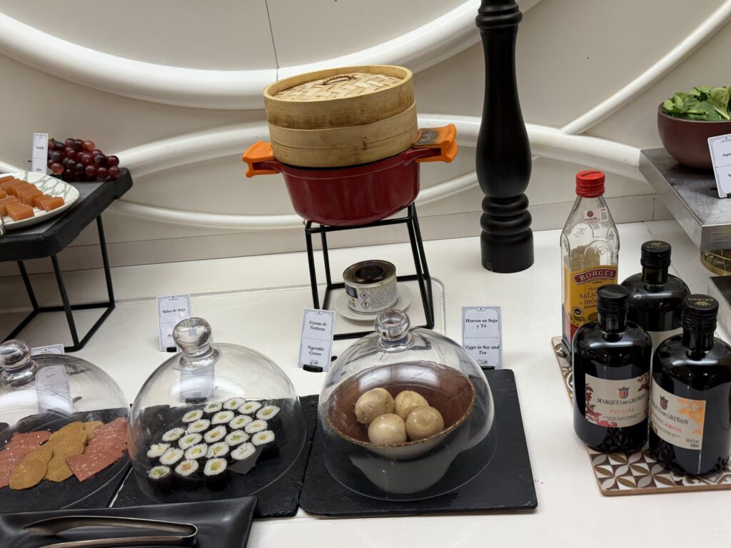 Buffet mit Speisen