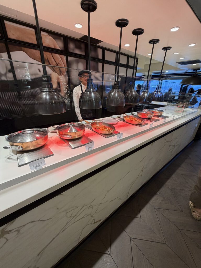 Buffet mit Speisen