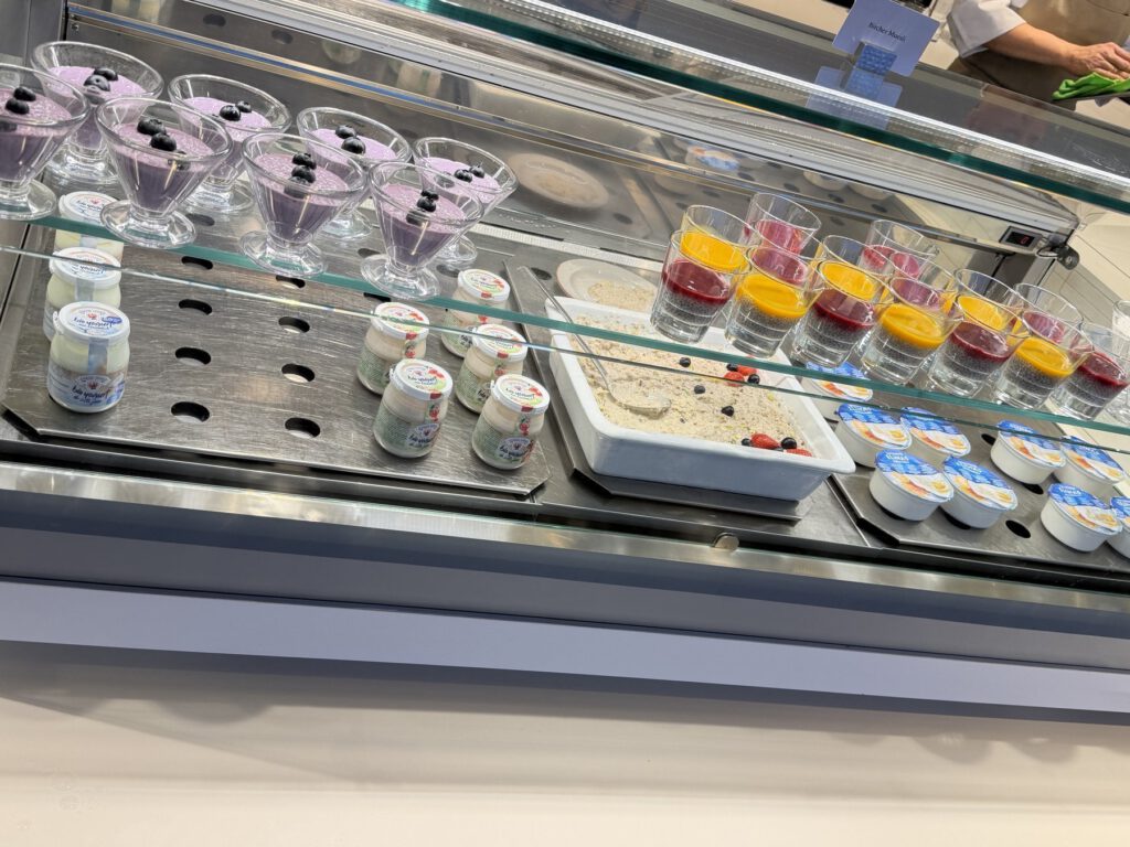 Buffet mit Speisen