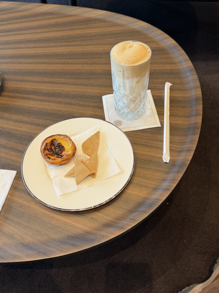 Dessert auf dem Teller