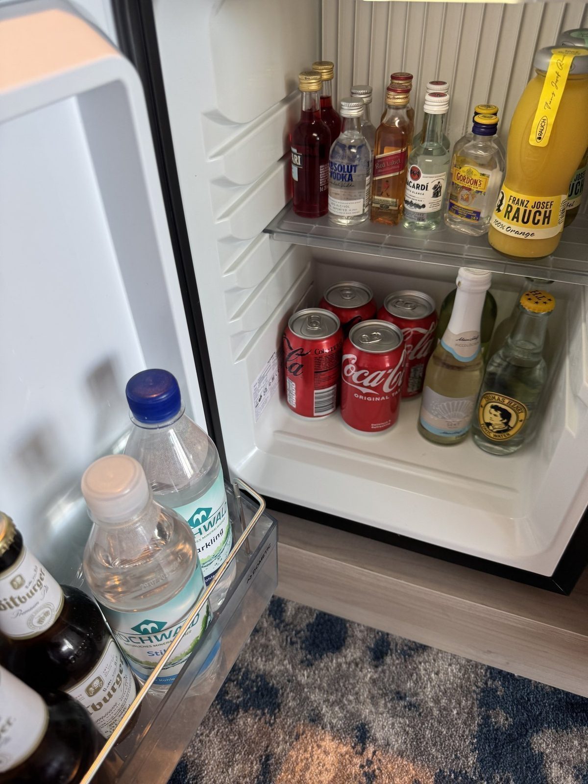 Minikühlschrank mit Getränken