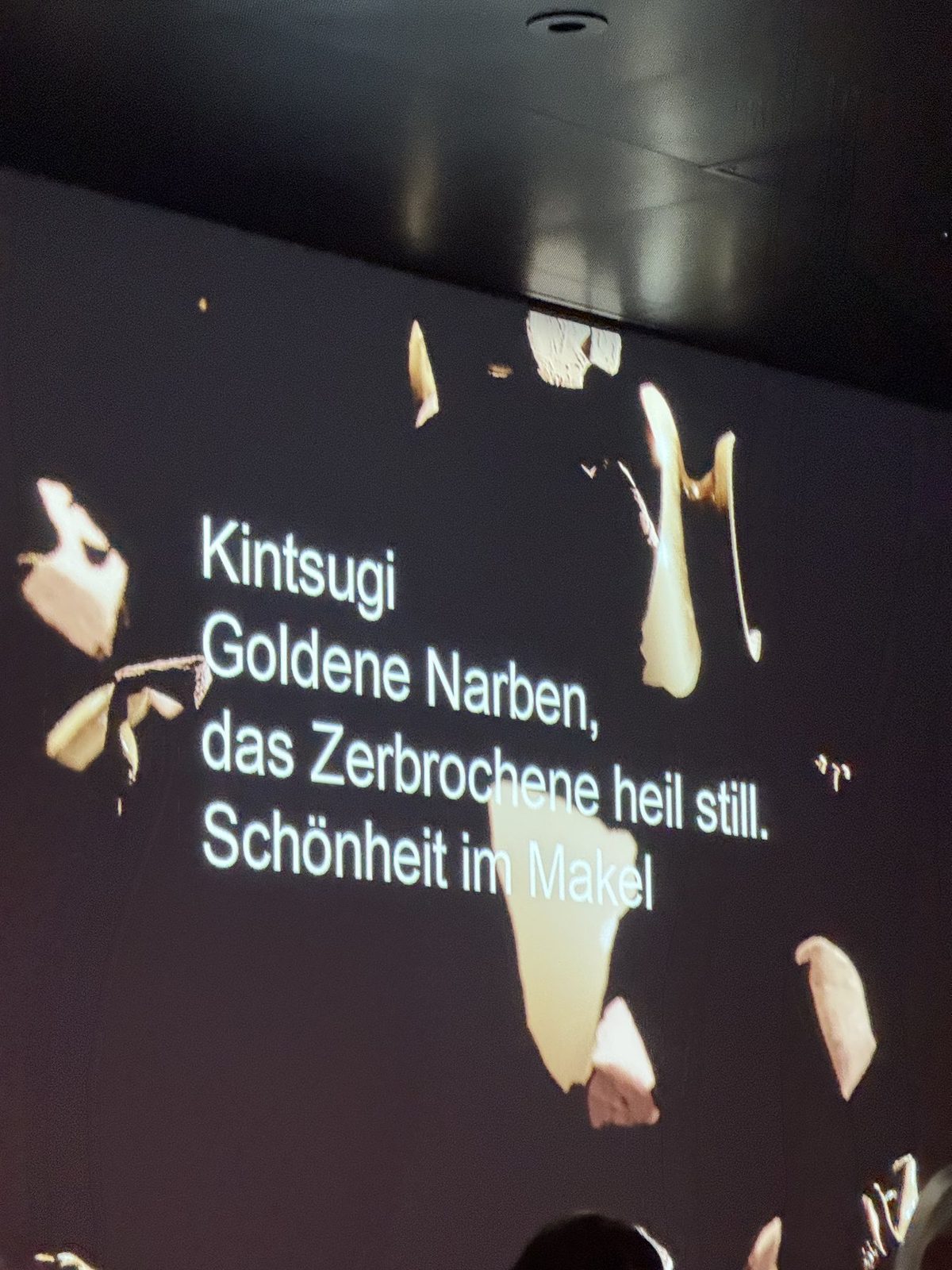 Besichtigung mit Texttafel