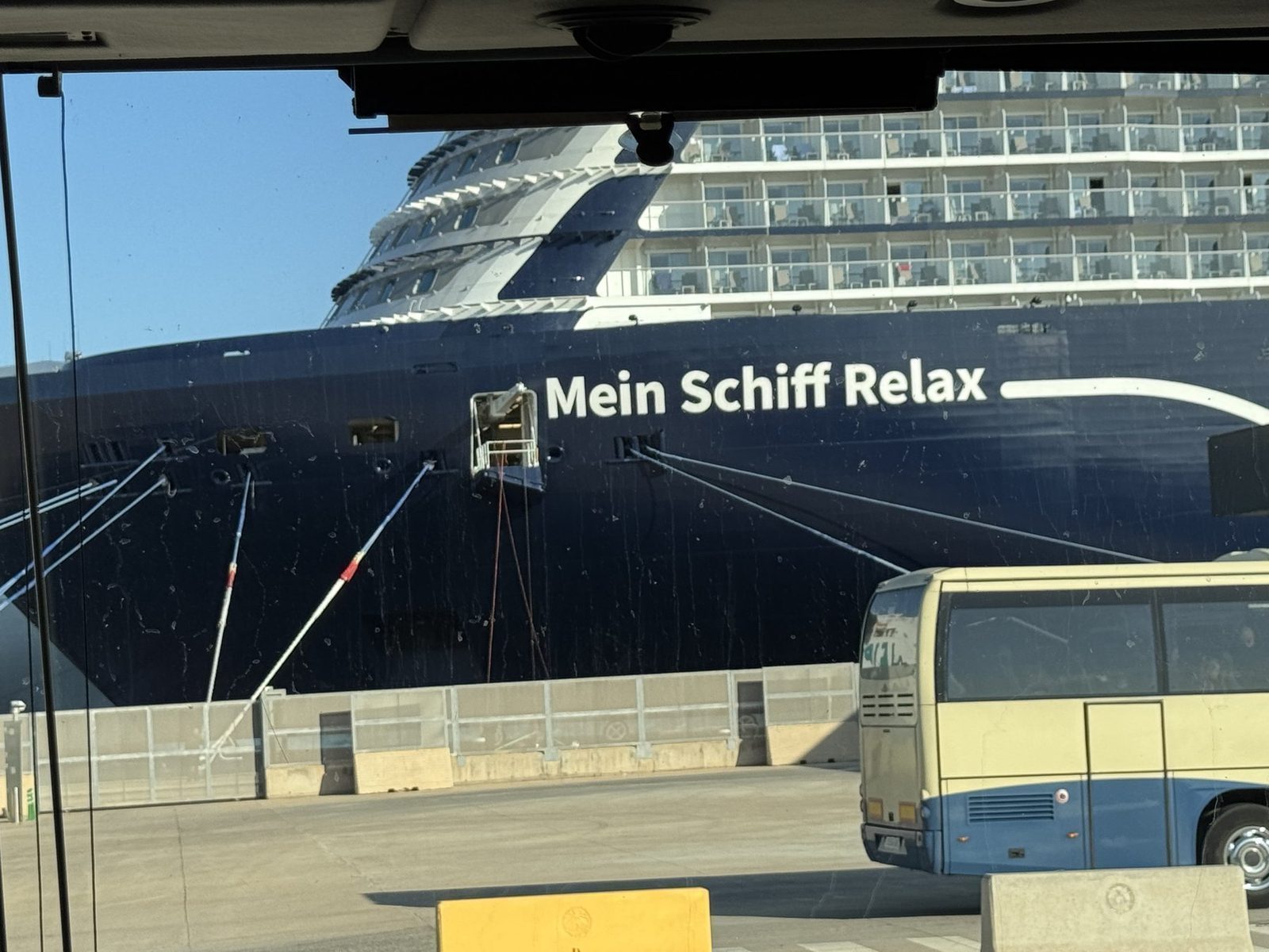 Bug der Mein Schiff Relax in voller Pracht