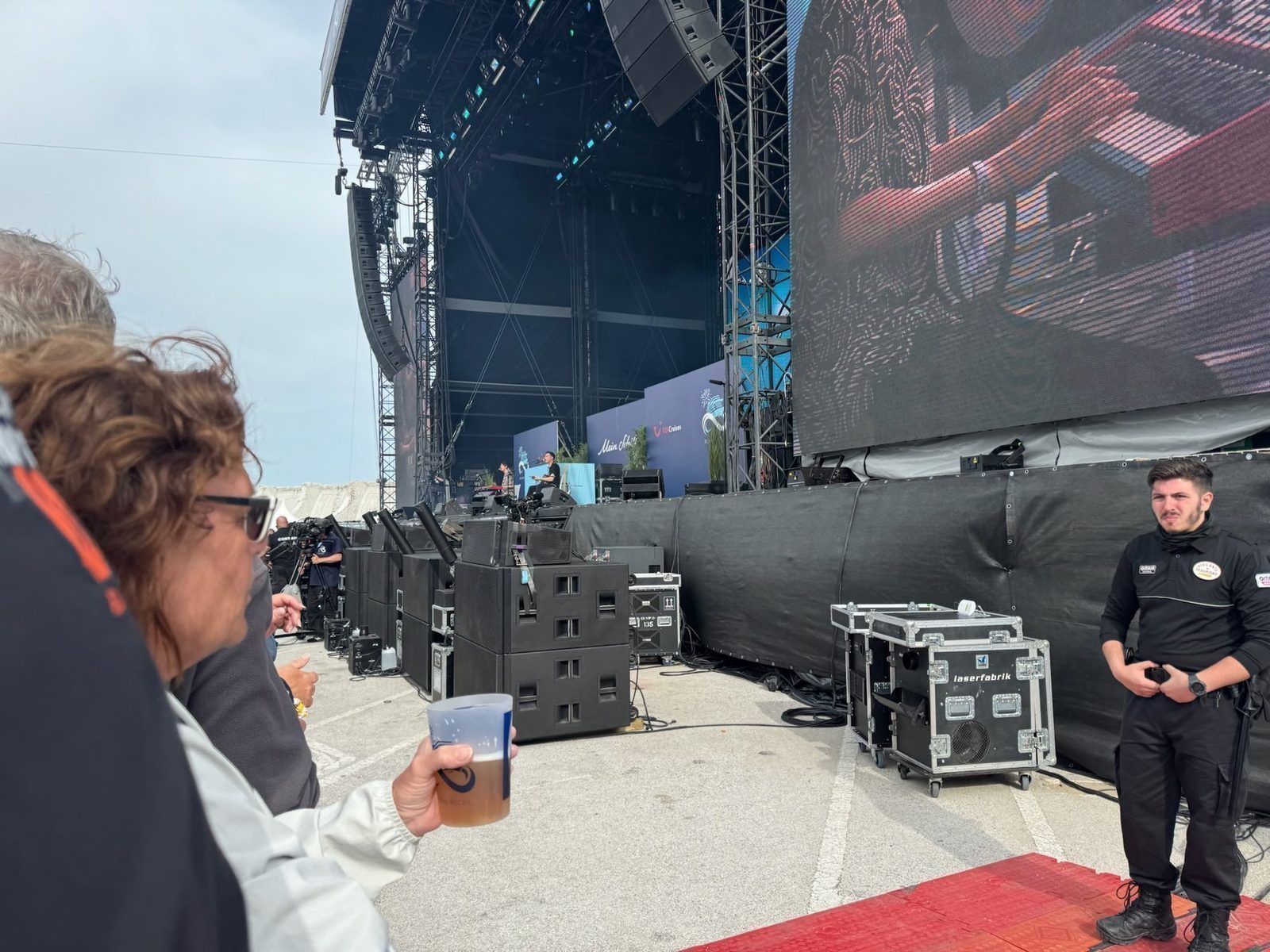 Festival vor der Bühne
