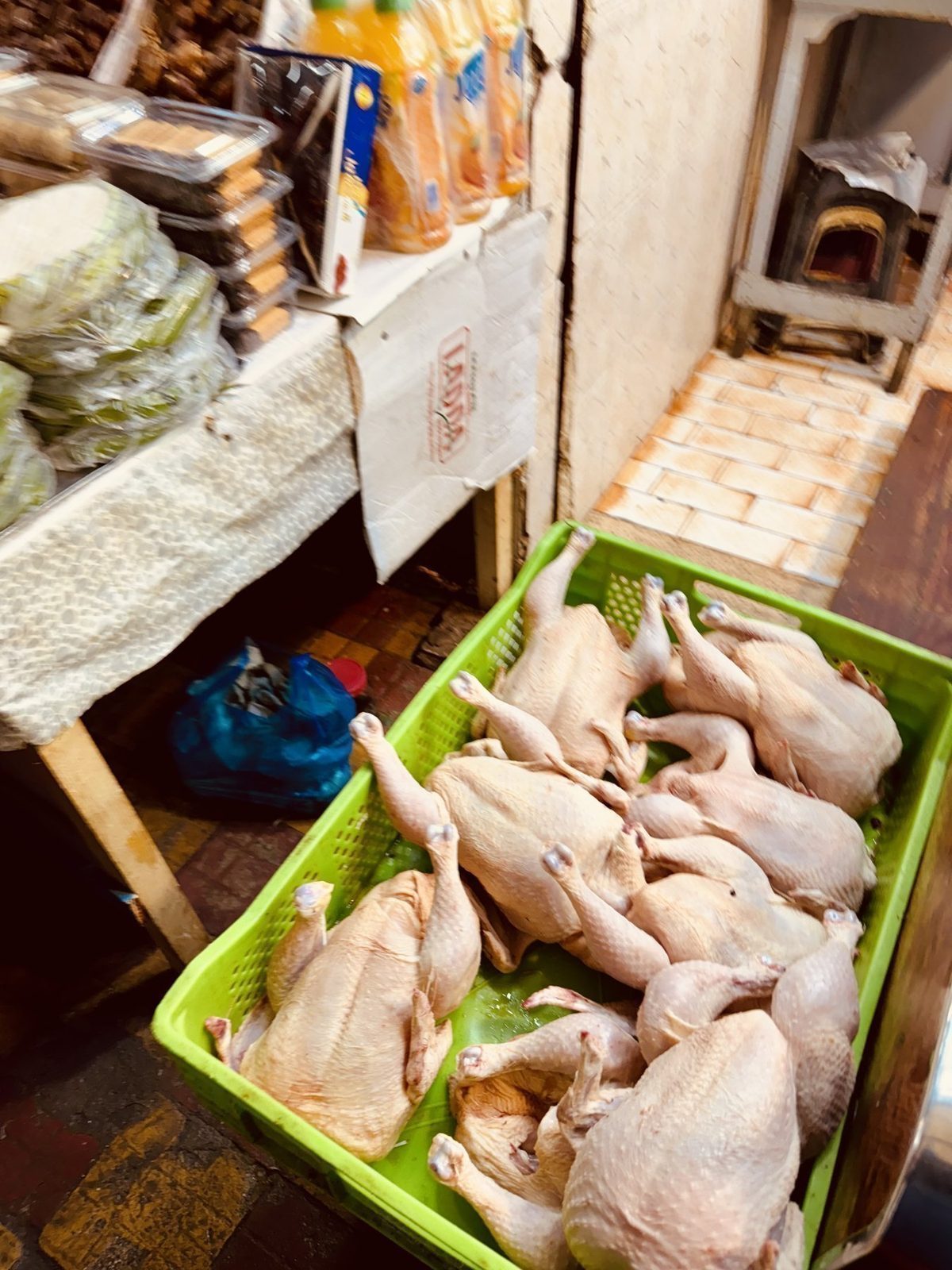 Hühner auf dem Markt