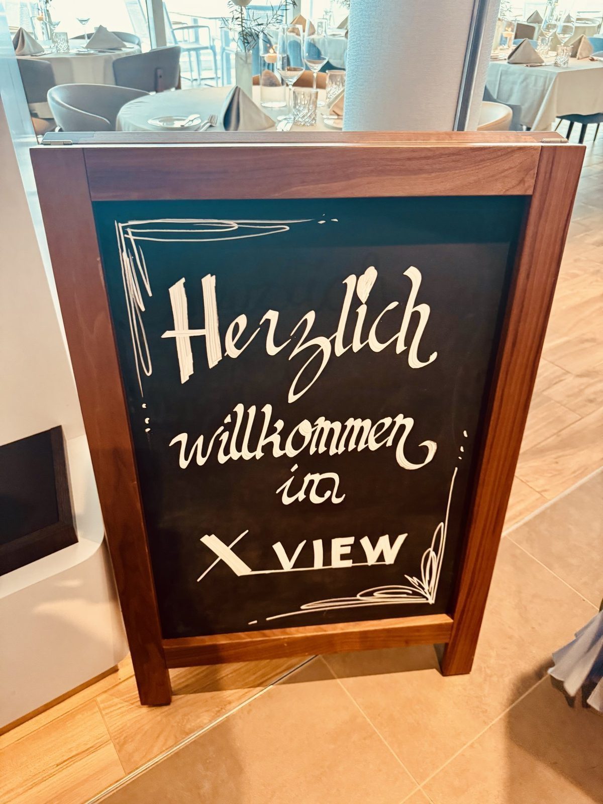 Herzlich willkommen im X View