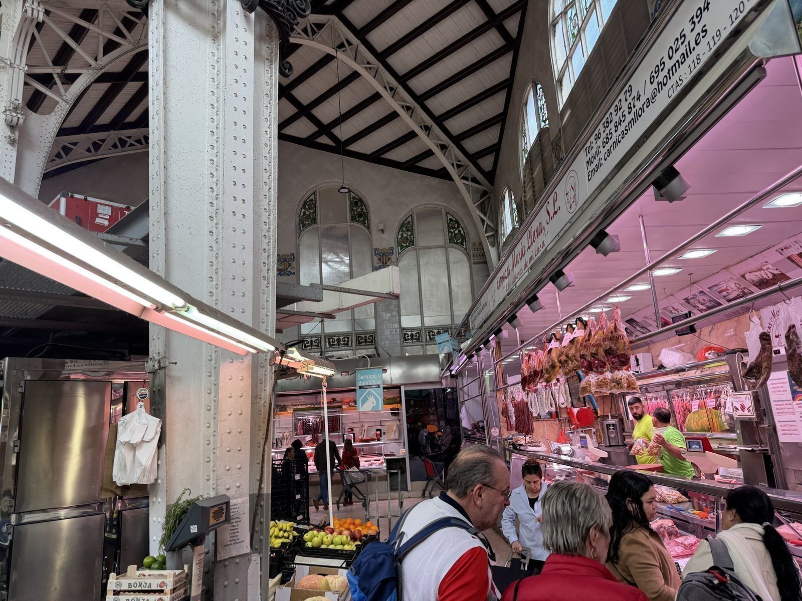 Marktbesuch in einer spanischen Stadt