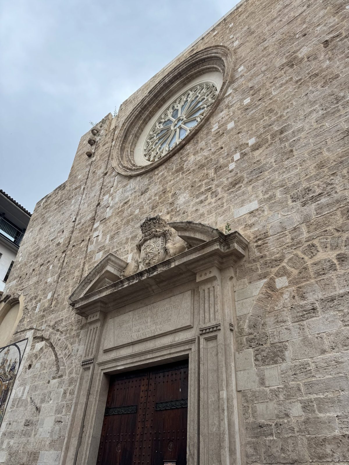 Kirche im Stadtviertel
