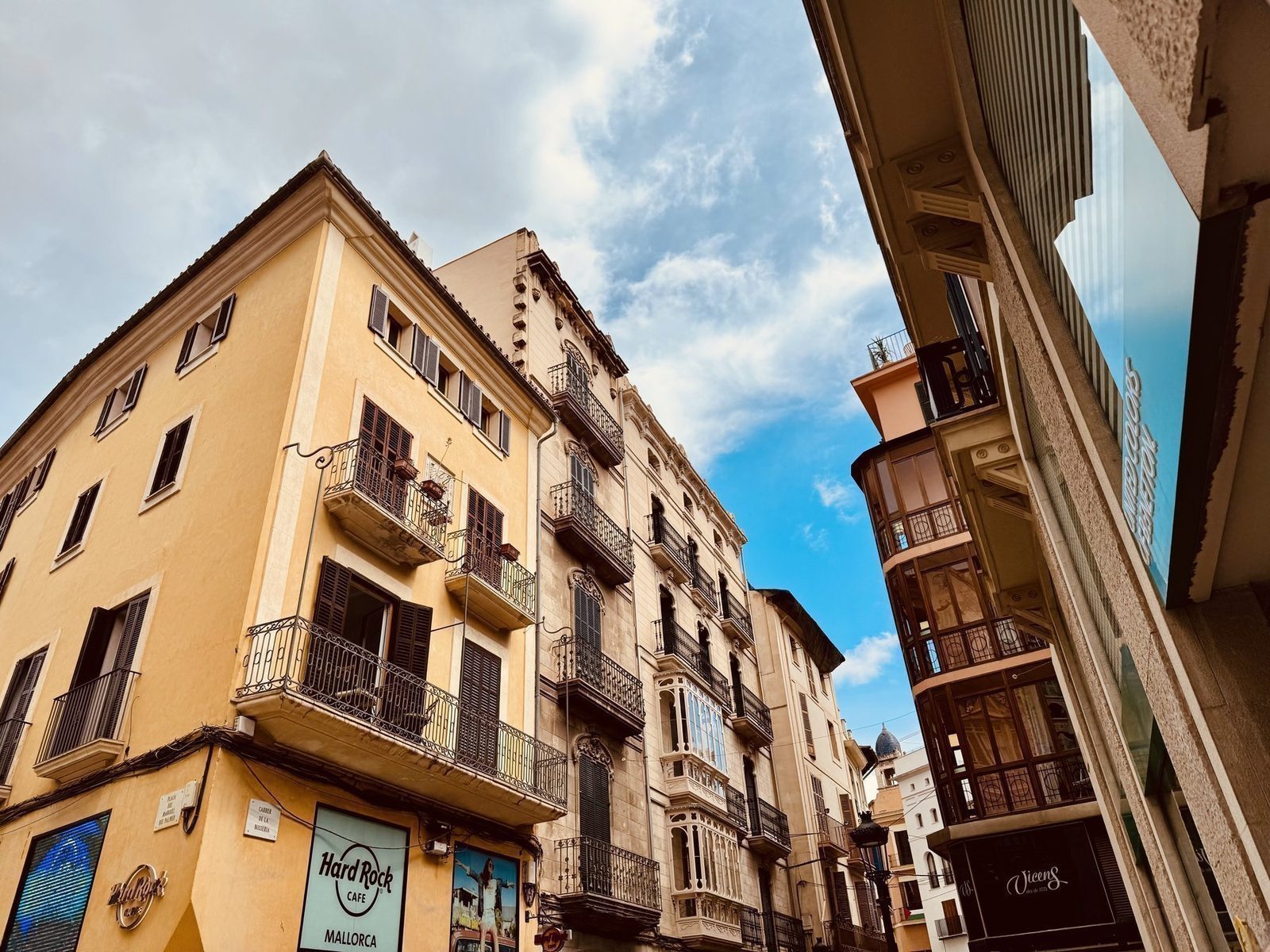 Gelbe Fassaden in der Altstadt