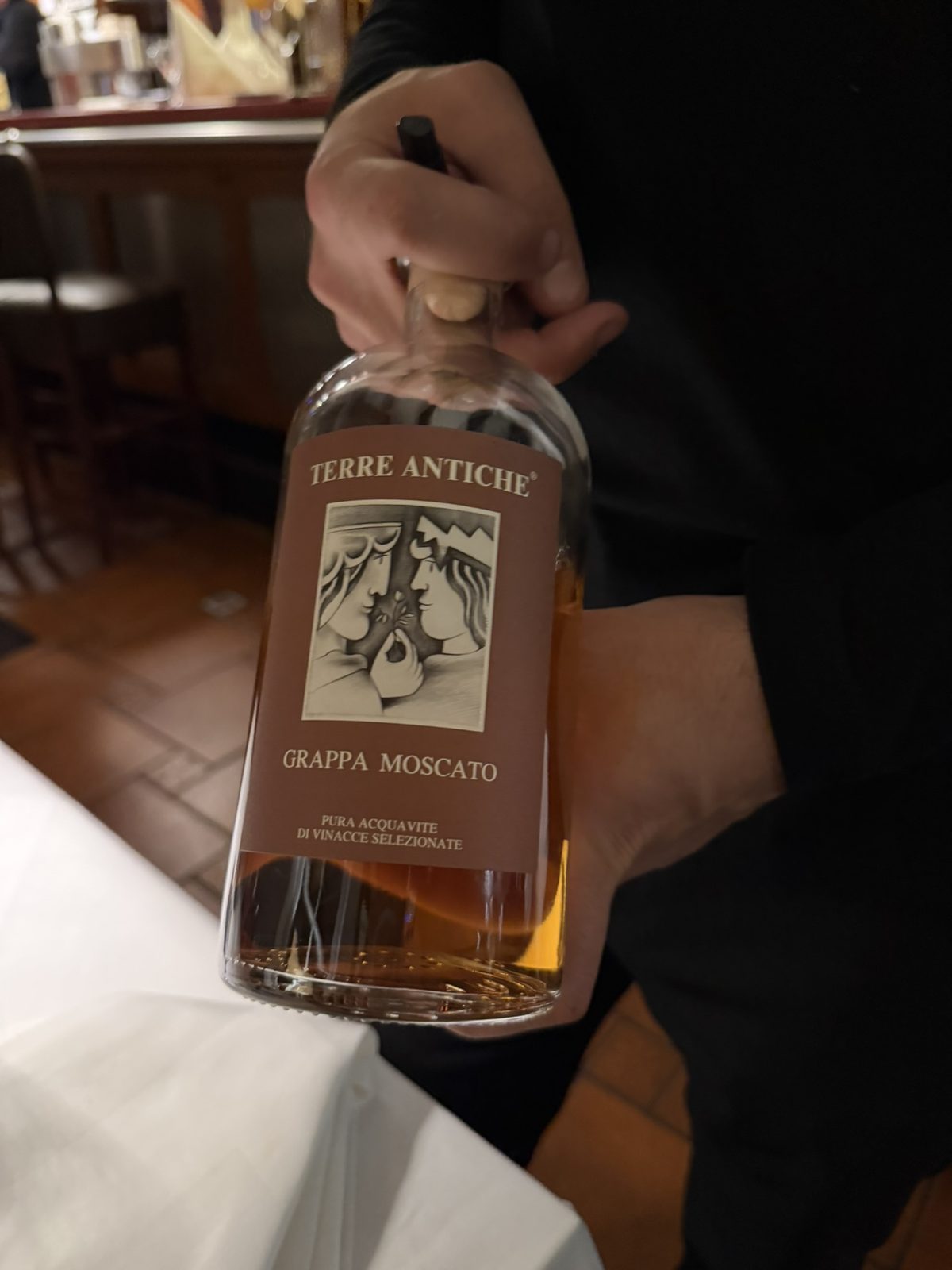 Grappa für die Damen und Limoncello für die Herren