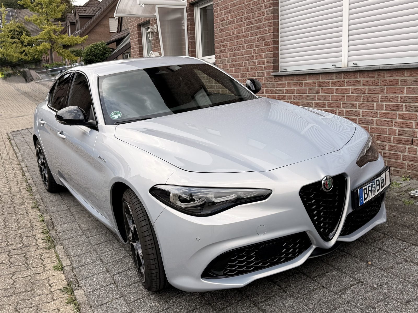 Alfa Romeo Giulia ist zu Haus