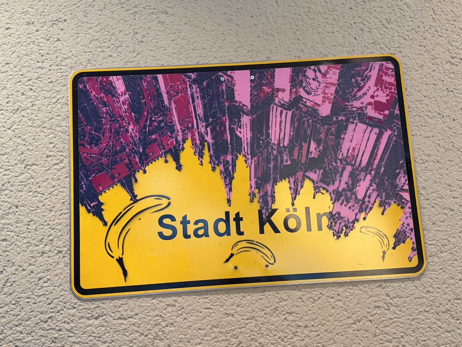 Die verschiedenen Kunstgegenstände und Gemälde sind schon, interessant